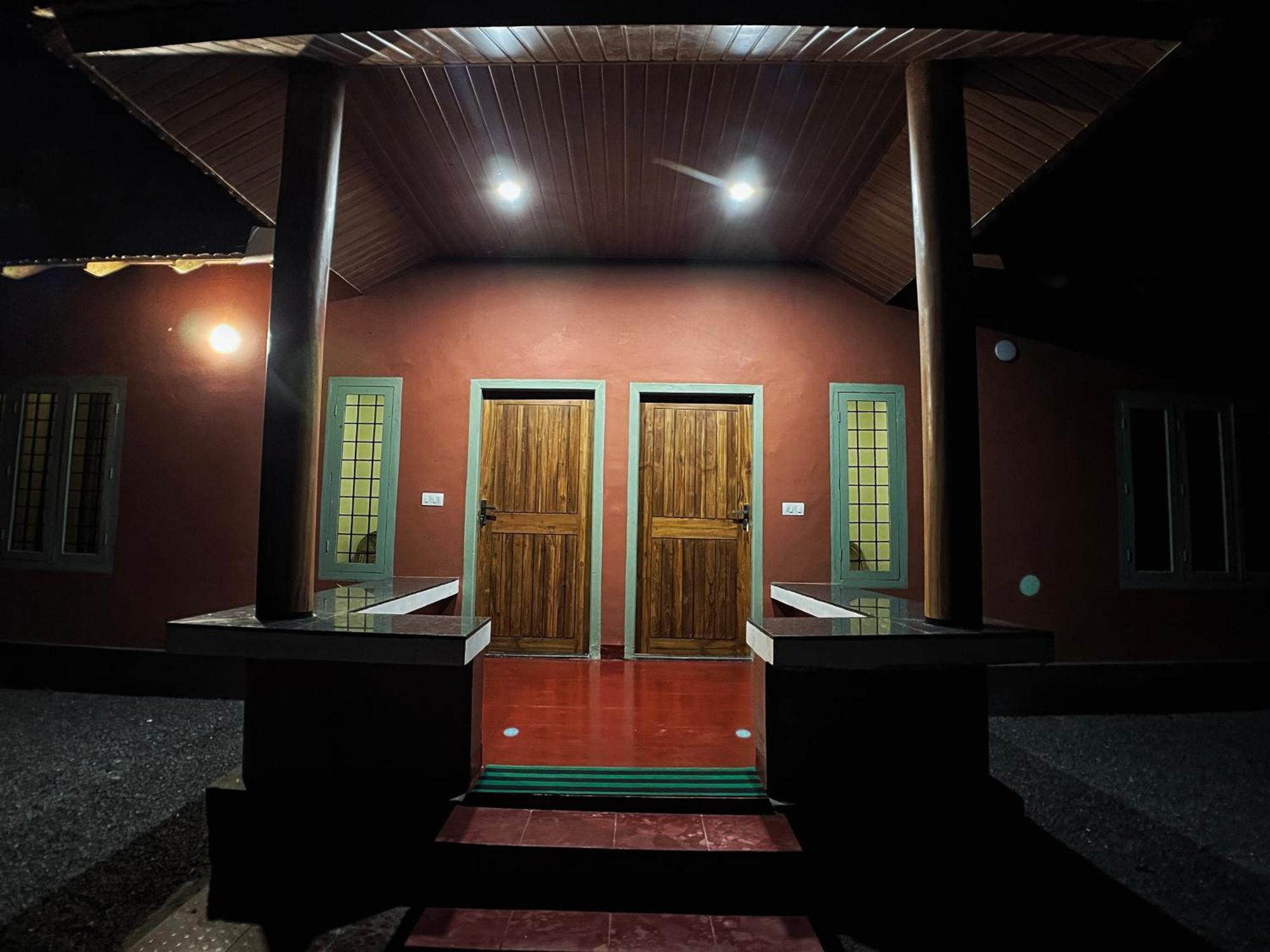 Mahout Resort Wayanad - An Experiential Jungle Stay With Waterfall กัลปัตตา ห้อง รูปภาพ